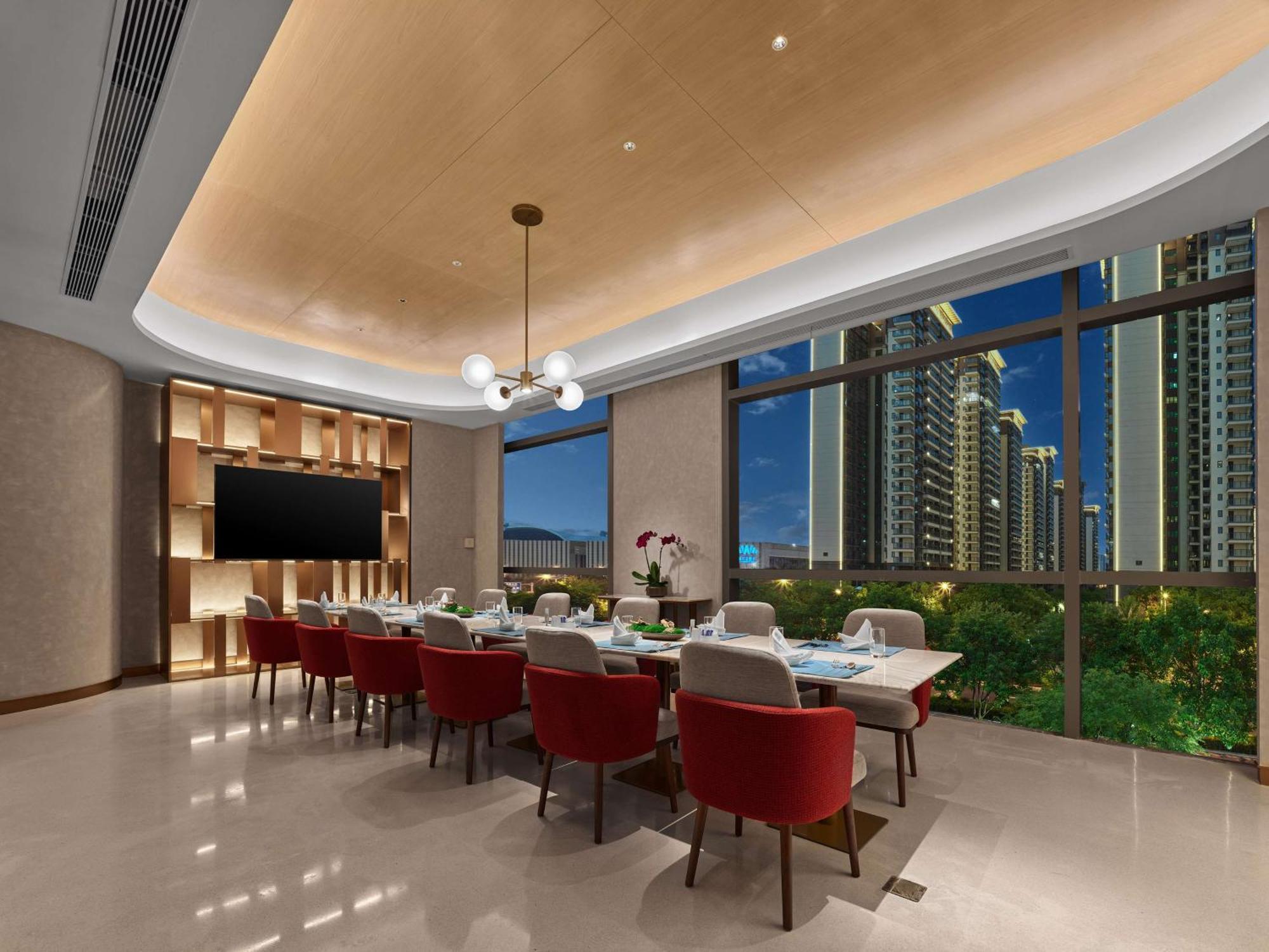 Doubletree By Hilton Nanning Wuxiang Hotel Exterior photo